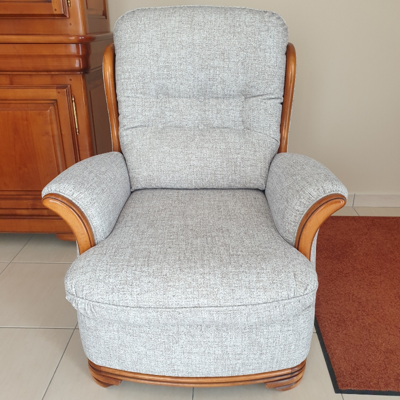 Ricaud Tapissier Décorateur TAPISSIER D AMEUBLEMENT Apres3 212